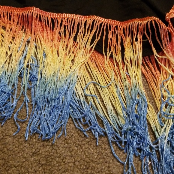 Ombre fringe hot pants - Picture 2 of 3